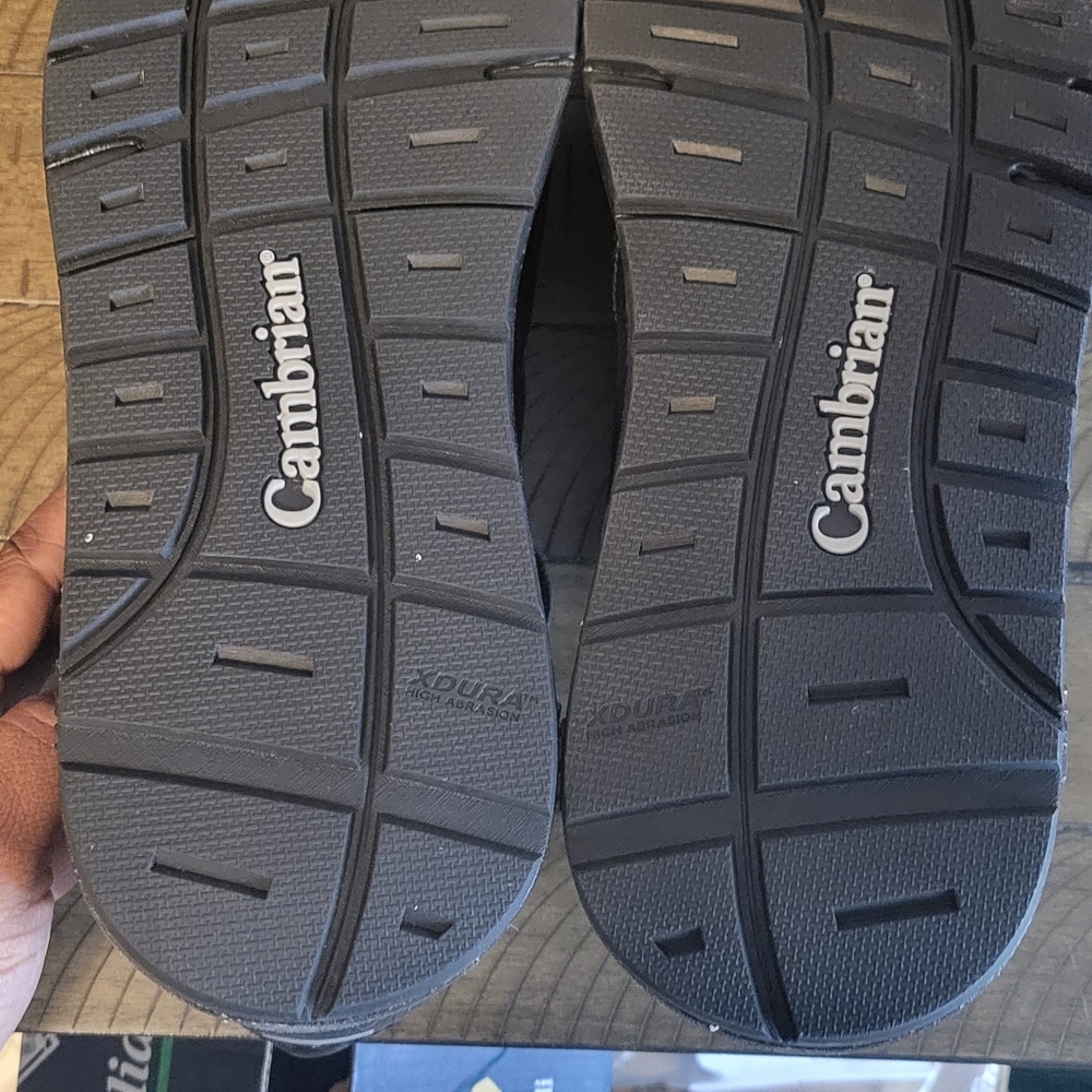 COPY - Cambria extra wide size 11 black running shoe